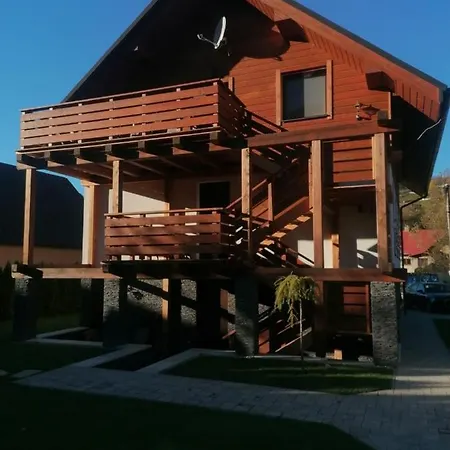 Apartmanovy Dom