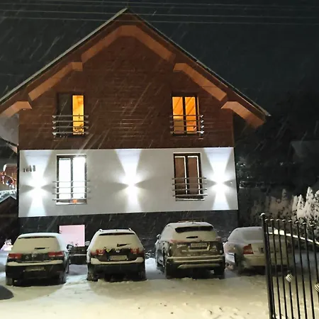 アパート Apartmanovy Dom Terchová